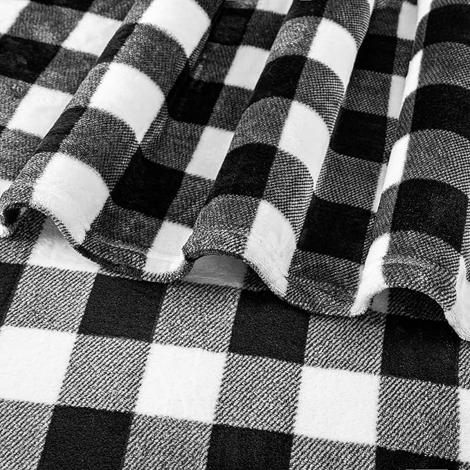 PAVILIA Black and White Buffalo Plaid Fleece Throw Blanket for Couch, Soft Checkered Flannel Blanket for Sofa, Plaid Christmas Couch Throw Bed, Warm Cozy Decorative Blanket Fall Decor Gift, 60x80