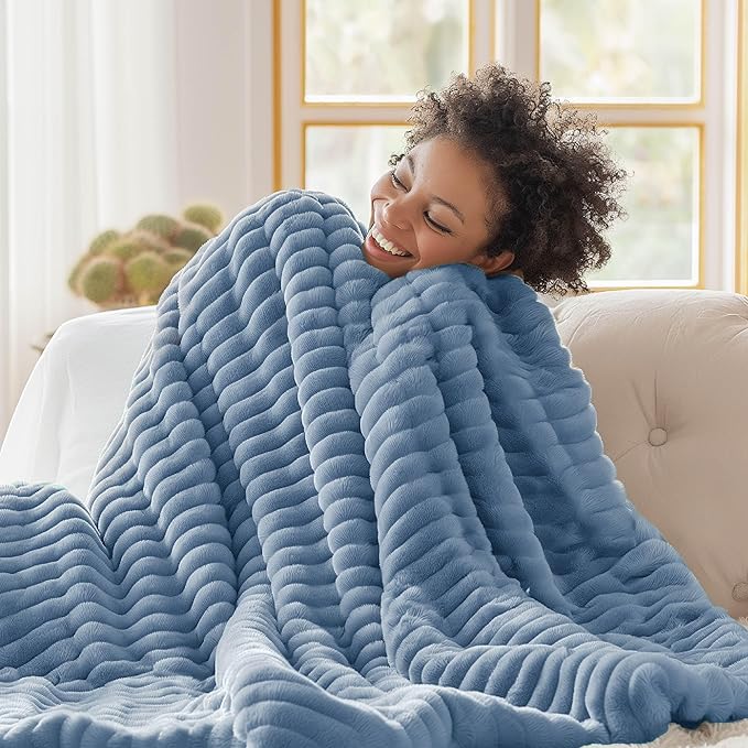 Bedsure GentleSoft Throw Blanket for Couch - Cozy Soft Blankets for Women, Cute Small Throws for Girls, Ashley Blue, 50x70 Inches