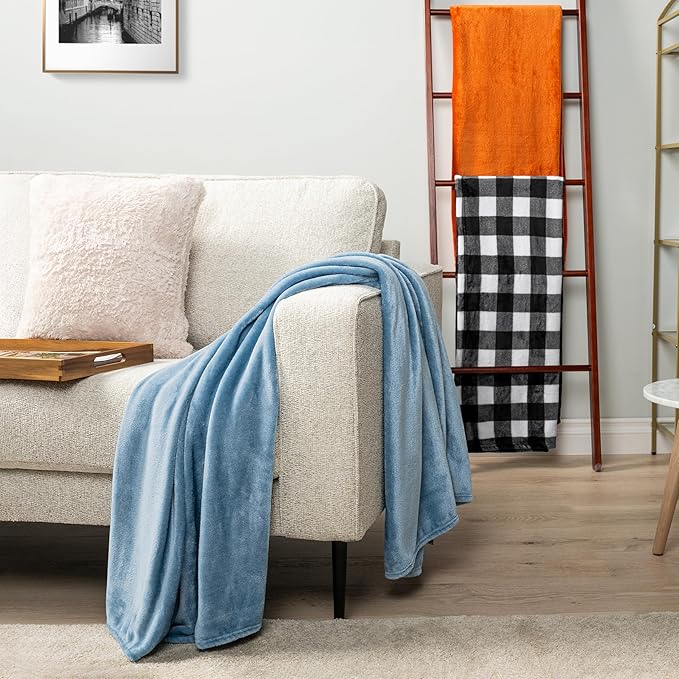 PAVILIA Black and White Buffalo Plaid Fleece Bed Blanket King Size, Soft Checkered Flannel Blanket for Sofa, Plaid Christmas Couch Throw Bed, Warm Cozy Decorative Blanket Fall Decor Gift, 90x90