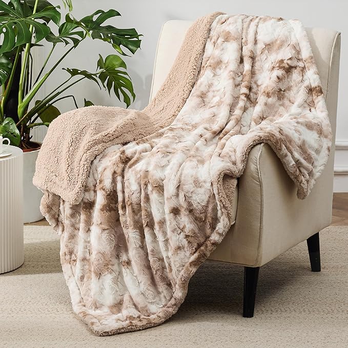 Bedsure GentleSoft Sherpa Fluffy Blanket Twin Size - Fleece Warm and Cozy Throw for Women Gift, Plush & Fuzzy Faux Christmas Fur Blanket for Couch, Bed Decor, Tie Dye Design, Beige, 60x80 Inches