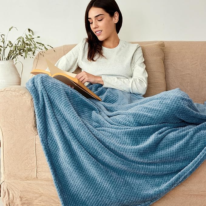 Exclusivo Mezcla Fleece Bed Blanket Queen Size, Super Soft and Warm Blankets for Couch, Sofa and Bed Waffle Textured, Cozy, Fuzzy and Lightweight (Slate Blue, 90x90 Inches)
