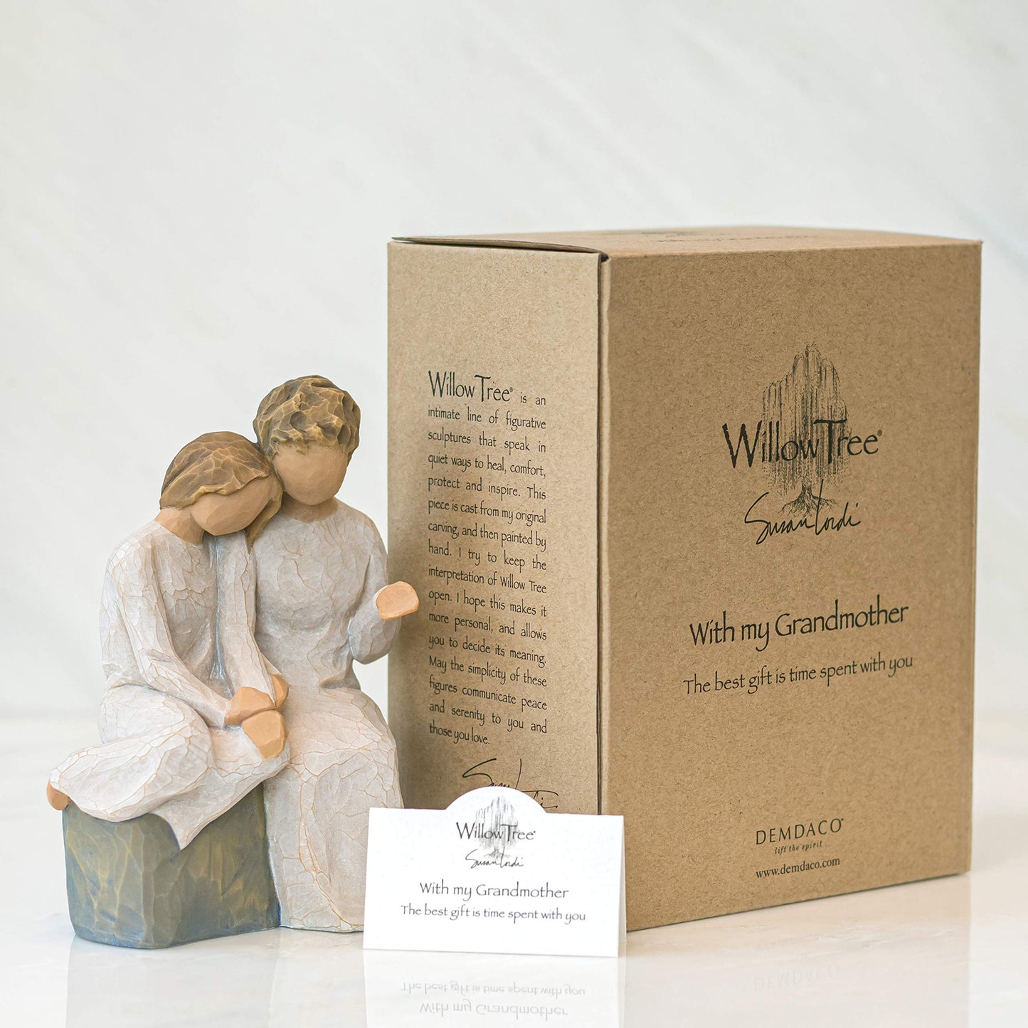 Willow Tree with My Grandmother, The Best Gift is time Spent with You, A Gift to Express Love, Closeness, and Family Relationships Between Grandparents and Grandchildren, Sculpted Hand-Painted Figure