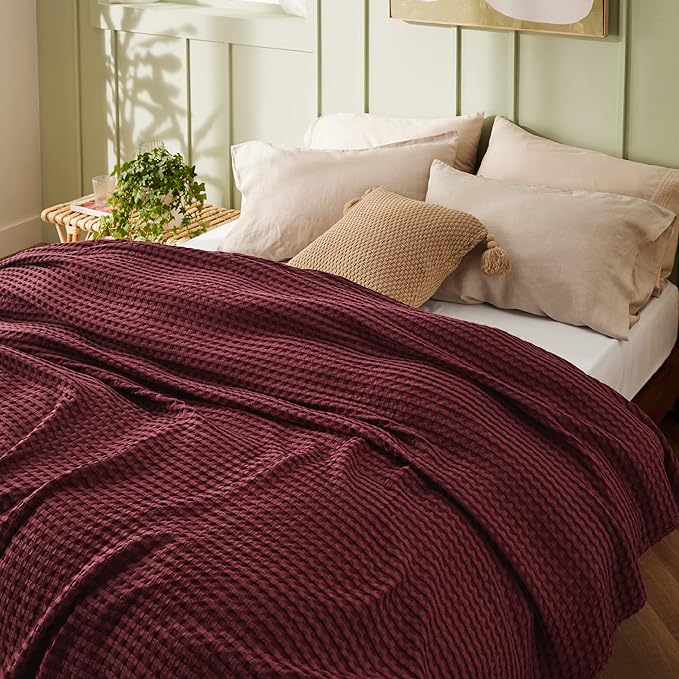 Bedsure Cooling Cotton Waffle Queen Size Blanket - Lightweight Breathable Blanket of Rayon Derived from Bamboo for Hot Sleepers, Luxury Throws for Bed, Couch and Sofa, Burgundy, 90x90 Inches