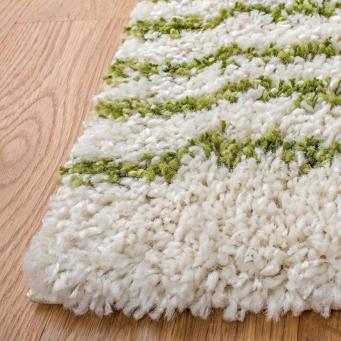 SAFAVIEH Arizona Shag Collection Runner Rug - 2'3" x 10', Ivory & Green, Moroccan Design, Non-Shedding & Easy Care, 1.6-inch Thick, Ideal for The Living Room, Bedroom, Dining Room (ASG741Y-210)