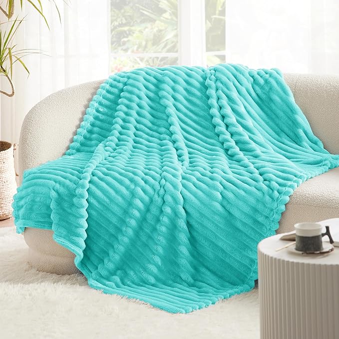 Bedsure GentleSoft Blue Twin XL Blanket for Bed - Cozy Soft Blankets for Women, Cute Small Fleece Throws for Girls, Birthday Gifts for Women Decor Gifts for Mom, Blue Fog, 66x90 Inches