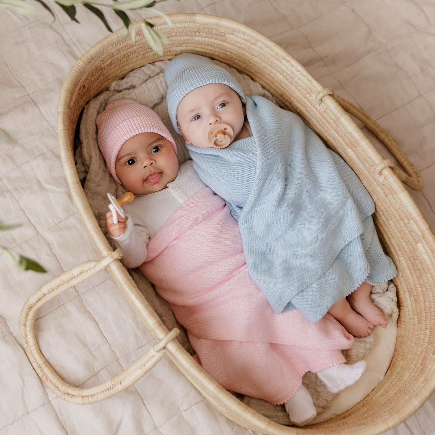Bleu La La Baby Gift Set - Organic Cotton Newborn Blanket Essentials, Thoughtful Baby Shower & New Baby Gift for Boys & Girls (Luxe - Sky Blue)