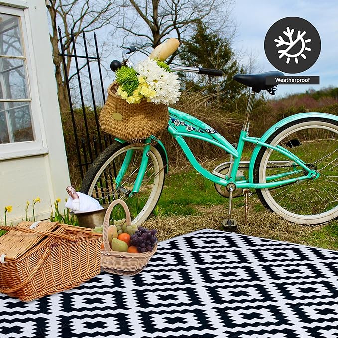 FH Home Outdoor Rug - Waterproof, Fade Resistant, Reversible - Premium Recycled Plastic - Geometric - Large Patio, Deck, Sunroom, Camping, RV - Aztec - Black & White Crease Free - 6 x 9 ft