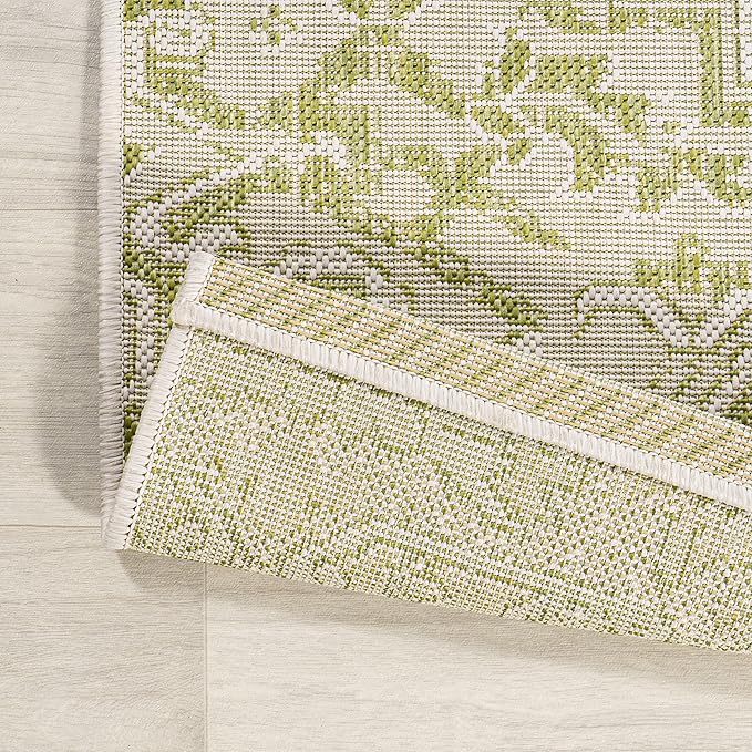 JONATHAN Y SMB105E-5 Estrella Bohemian Medallion Textured Weave Indoor Outdoor Area Rug, Coastal,Traditional,Transitional Easy Clean,Bedroom,Kitchen,Backyard,Patio, Non-Shed, Cream/Green, 5 X 8