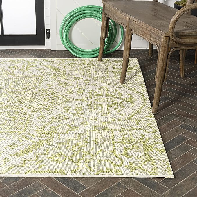 JONATHAN Y SMB105E-9 Estrella Bohemian Medallion Textured Weave Indoor Outdoor Area Rug, Coastal,Traditional,Transitional Easy Clean,Bedroom,Kitchen,Backyard,Patio, Non-Shed, Cream/Green, 9 X 12