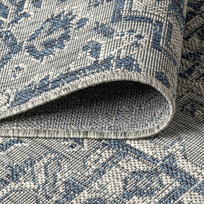 JONATHAN Y SMB105B-4SQ Estrella Bohemian Medallion Textured Weave Indoor/Outdoor Area Rug, Coastal, Traditional, Vintage for Bedroom, Kitchen, Living Room, Easy-Cleaning, Navy/Gray, 4' Square