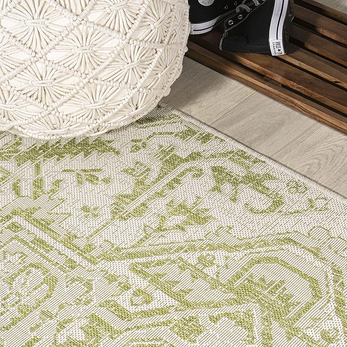JONATHAN Y SMB105E-3 Estrella Bohemian Medallion Textured Weave Indoor Outdoor Area Rug, Coastal Traditional Transitional Easy Cleaning,Bedroom,Kitchen,Backyard,Patio,Non Shedding 3 X 5, Cream/Green