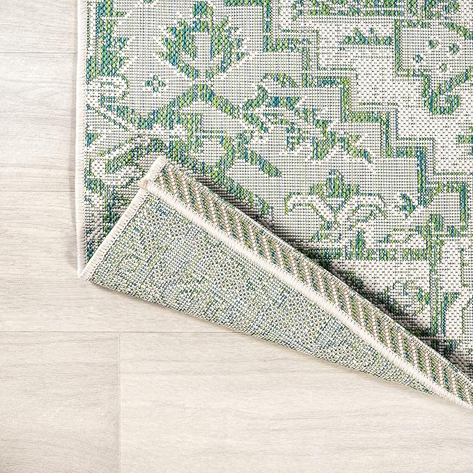 JONATHAN Y SMB105G-5 Estrella Bohemian Medallion Textured Weave Indoor Outdoor Area-Rug, Coastal Traditional Easy-Cleaning,Bedroom,Kitchen,Backyard,Patio,Non Shedding, 5 X 8, Green/Cream