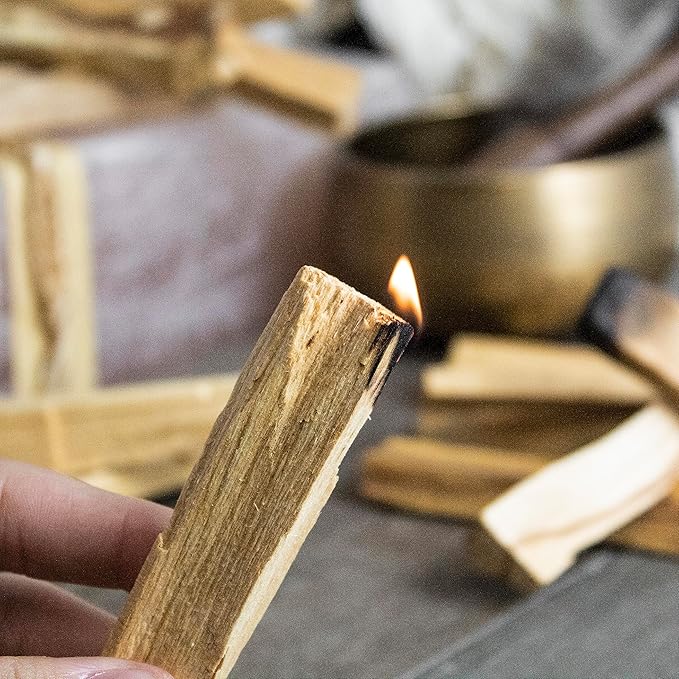 A-Grade Premium Palo Santo Sticks from Peru - Palo Santo Incense - Palo Santo HolyWood Smudge Sticks for Cleansing, Smudging, Meditation and Purification (Palo Santo-8-pack)